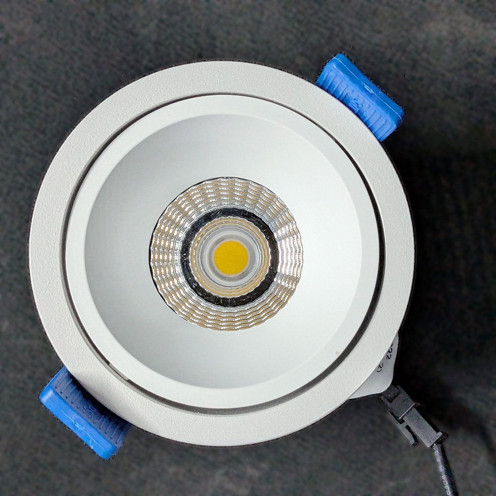 Philips WIFI Tiltable COB Pro Dimmable Spotlight 12W, WW/NW, 1020lm | WiZ Tilt LED COB Light 3 Philips WIFI Tiltable COB Pro Dimmable Spotlight 12W | WW/NW 1020lm WiZ Tilt LED COB Light